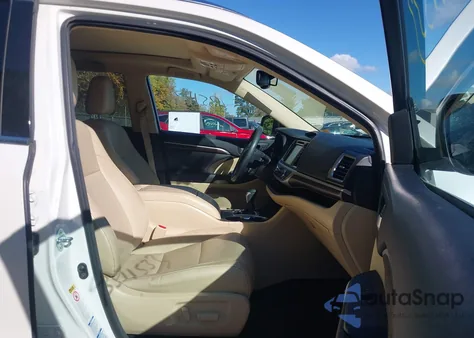 2016 Toyota Highlander Limited Platinum V6 from USA, damaged, VIN 5TDDKRFH2GS326855